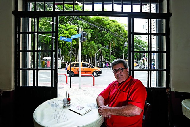 Dante Mendonça, jornalista e escritor |