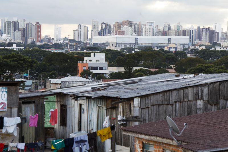 Cerca de 10 mil paranaenses deixaram o grupo de extremamente pobres no ano passado | Daniel Castellano/Gazeta do Povo.