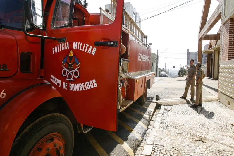 Em Ponta Grossa, o fundo de reequipamento dos Bombeiros será cobrado a partir de 2015 | Josué Teixeira / Gazeta do Povo