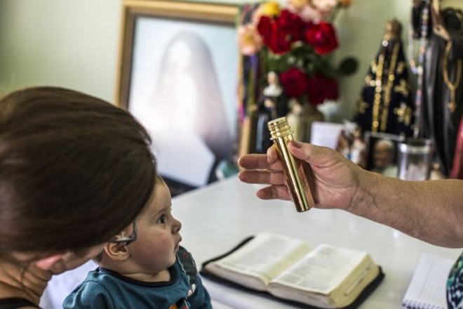 Bebê estava com uma tosse carregada, na qual o médico não conseguiu dar jeito | 