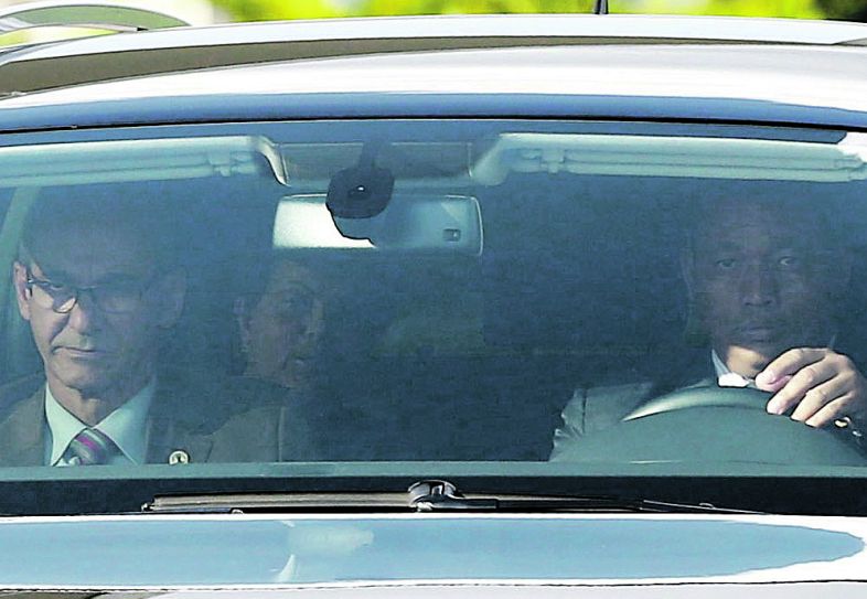 A presidente Dilma deixa o Palácio do Planalto sem anunciar os nomes dos novos ministros | Ailton de Freitas/Agência O Globo