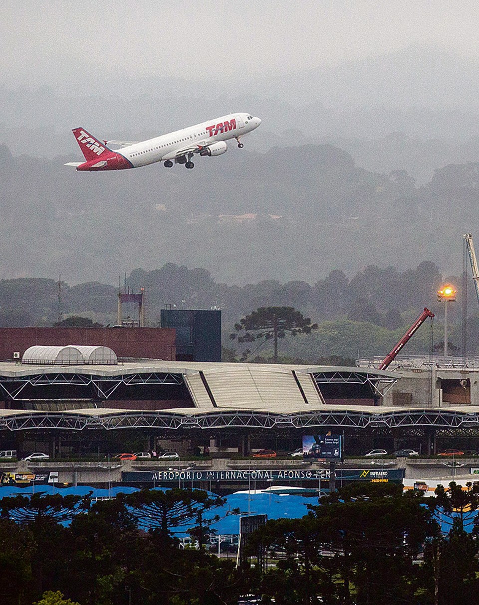 Lei atual limita em 20% a participação estrangeira nas áreas | Brunno Covello/Gazeta do Povo