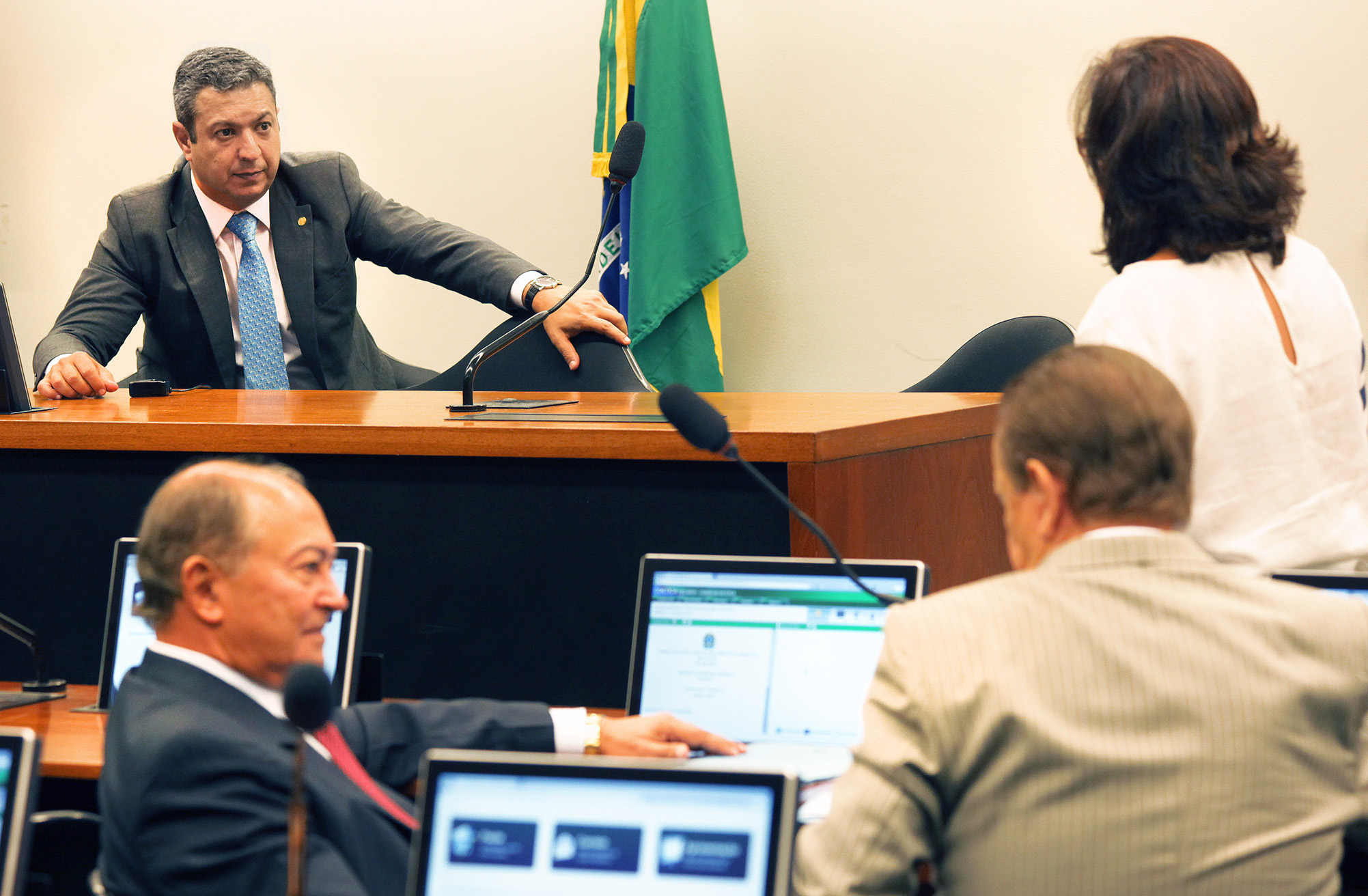 Presidente do Conselho de Ética e Decoro Parlamentar da Câmara, Ricardo Izar (PSD-SP), aguarda para dar início a reunião ordinária nessa terça-feira | Antonio Araújo / Câmara dos Deputados