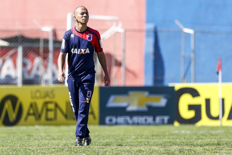 Lateral-esquerdo Paulinho, jogador do Paraná | Henry Milléo / Gazeta do Povo