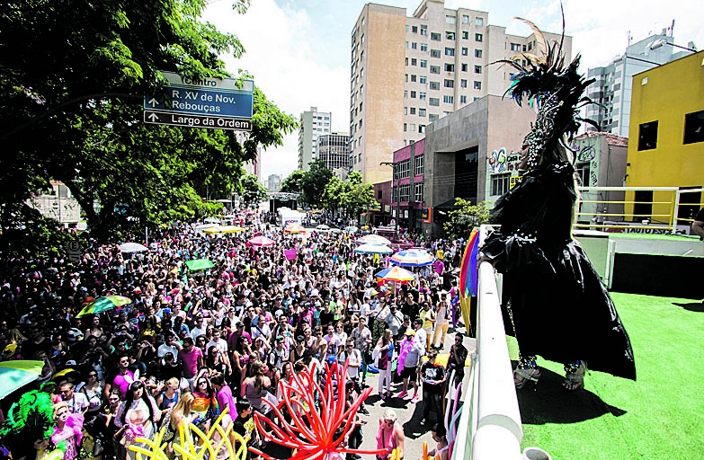 Festa teve desabafo e defesa dos direitos LGBT em Curitiba | Lineu Filho/Gazeta do Povo