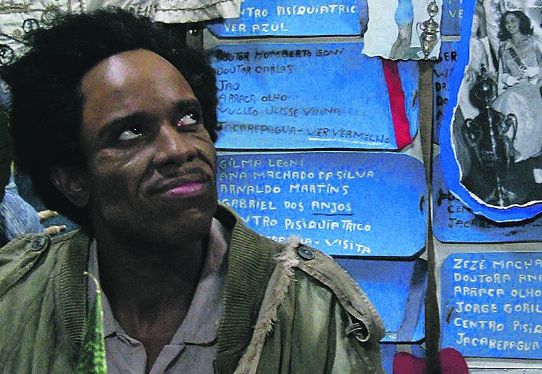 Flávio Bauraqui encarna um Bispo do Rosário muito convincente | Divulgação