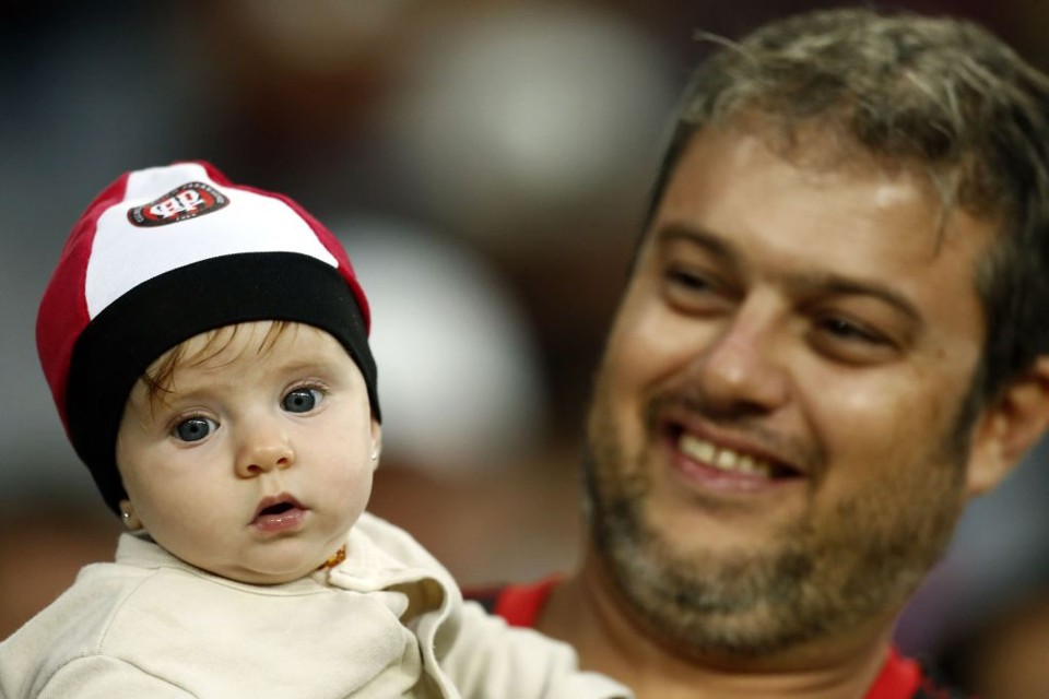 Furacão de corpo, alma e gorrinho. | Hugo Harada/ Gazeta do Povo