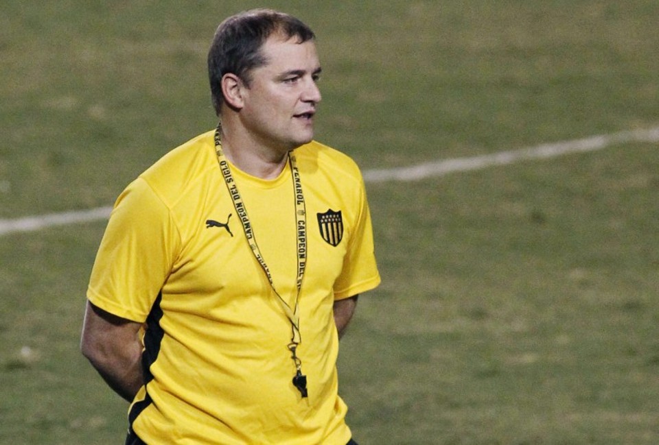 Diego Aguirre vai substituir Abel Braga no Interancional | Nelson Almeida / AFP