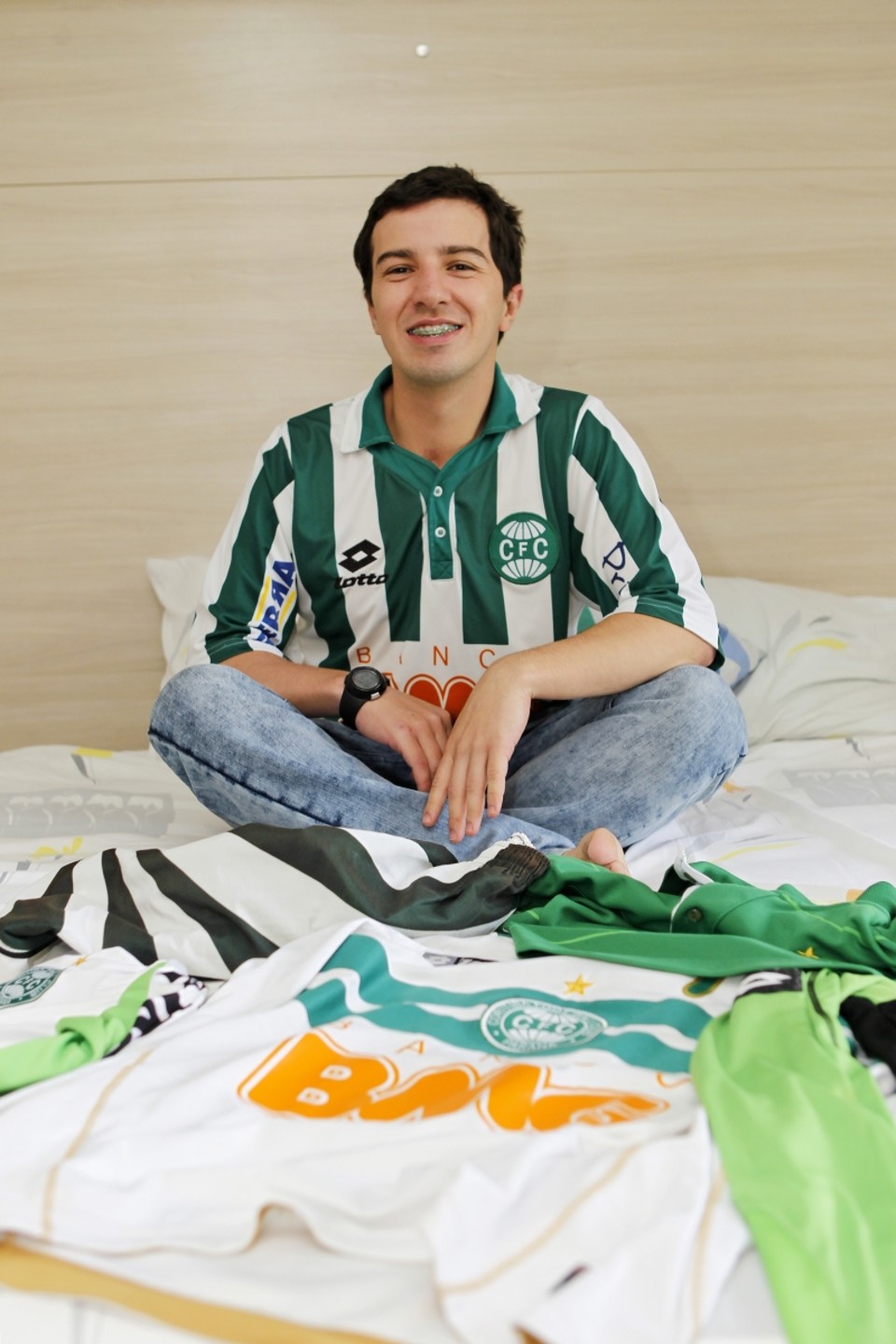 Aposentado por invalidez, Anderson Moura tenta retomar a vida cinco anos após a tragédia | Antônio More/Gazeta do Povo