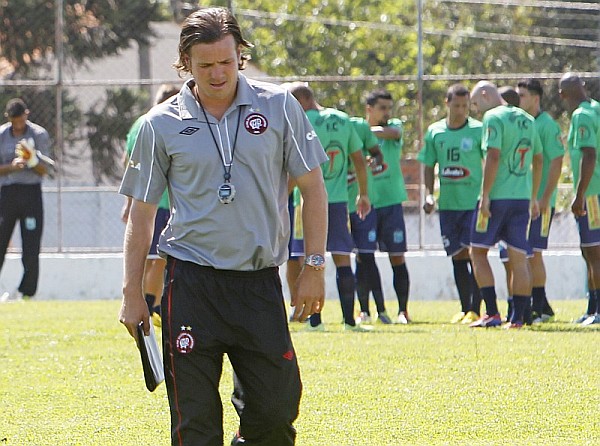 Marcão comanda o time sub-20 do Atlético | Antônio More / Gazeta do Povo