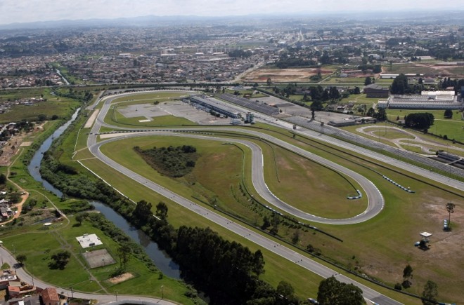 Vista aérea do Autódromo Internacional de Curitiba, em Pinhais: estado tenta retomar o protagonismo no automobilismo nacional, recuperando o status de grande revelador de talentos | Albari Rosa/Gazeta do Povo