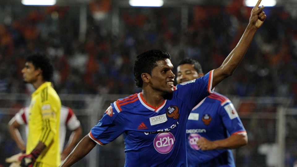 Meia-atacante indiano Romeo Fernandes chega ao Atlético com o aval de Zico, com quem treinou no FC Goa | Reprodução ISL