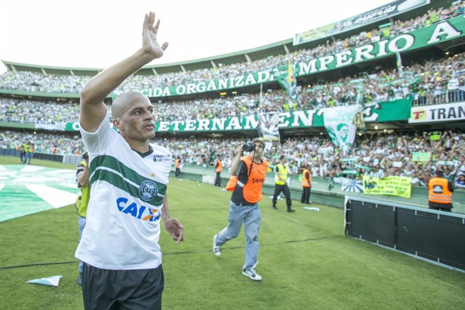 Alex pode ter nova festa de despedida no Coxa | Marcelo Andrade/ Gazeta do Povo