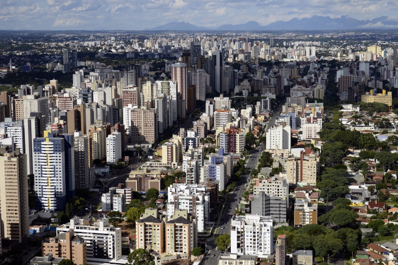 Caixa vai subir juros e financiamento imobiliário vai ficar mais caro. | Henry Milleo / Gazeta do Povo