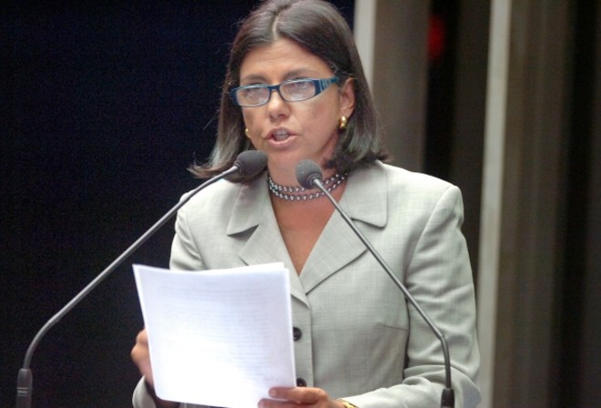 Roseana Sarney:  ex-governadora vai ganhar R$ 24 mil, somados aos R$ 23 mil que recebe do Senado | 