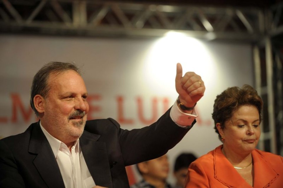Armando Monteiro em comitiva da presidente Dilma Rousseff durante visita este ano a Recife | Leo Caldas/Ag. Senado