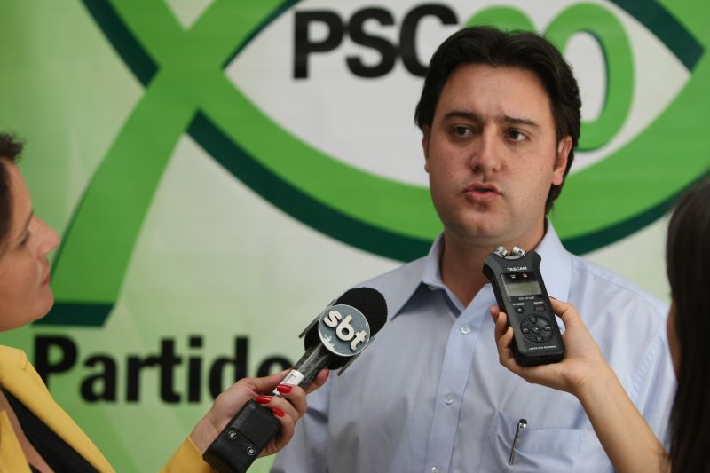 Deputado eleito com o maior número de votos, Ratinho pretende disputar o governo do estado | Aniele Nascimento/Gazeta do Povo
