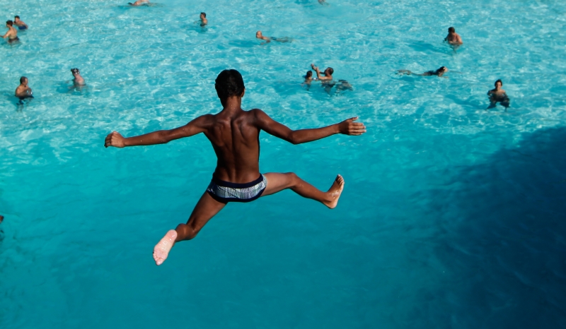 As temperaturas médias monitoradas nas estações do Simepar até novembro indicam que 2014 foi um dos anos mais quentes de todos os tempos, podendo até bater o recorde histórico | Daniel Castellano/ Gazeta do Povo