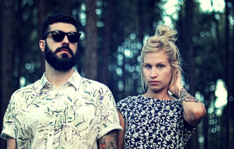 Os DJs Raone Franco Mari-Anna são os convidados da festa de sexta-feira | Divulgação