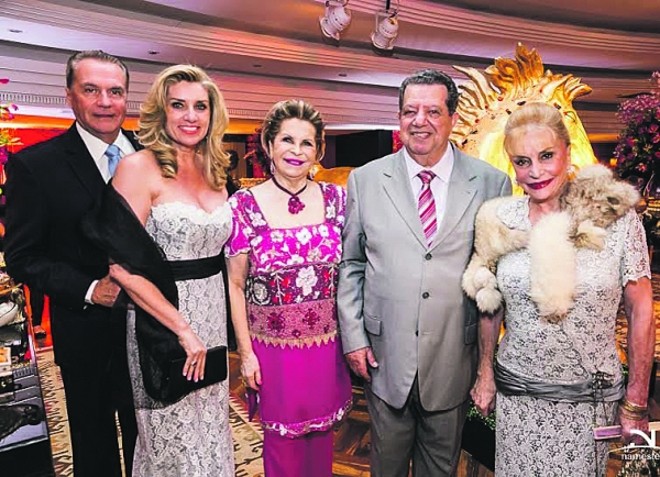 Nilson e Liliana Ribas, Florlinda e Nadim Andraus com Lylian Vargas |