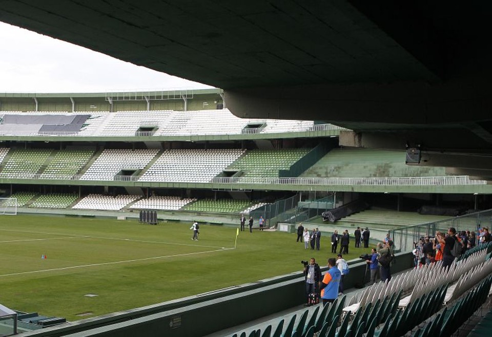 Cobertura do Couto Pereira é uma das preocupações do novo presidente do Coritiba, Rogério Portugal Bacellar | Jonathan Campos / Gazeta do Povo