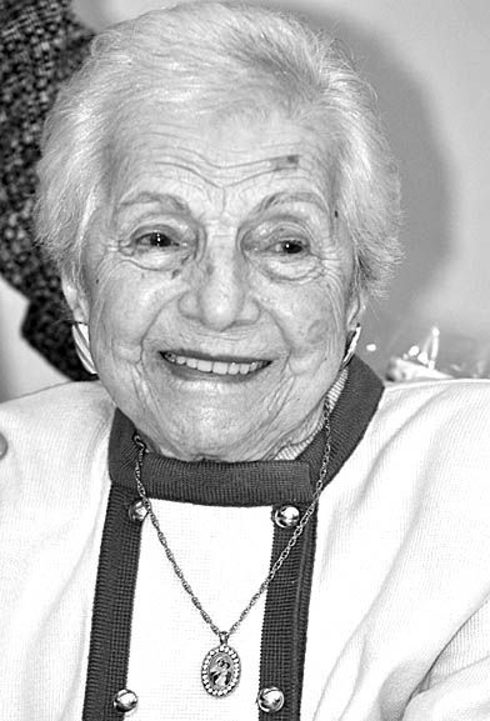 Edith Karam Capararo: 101 anos e o amor ao sítio, ao tango e aos sobrinhos | Arquivo da Família