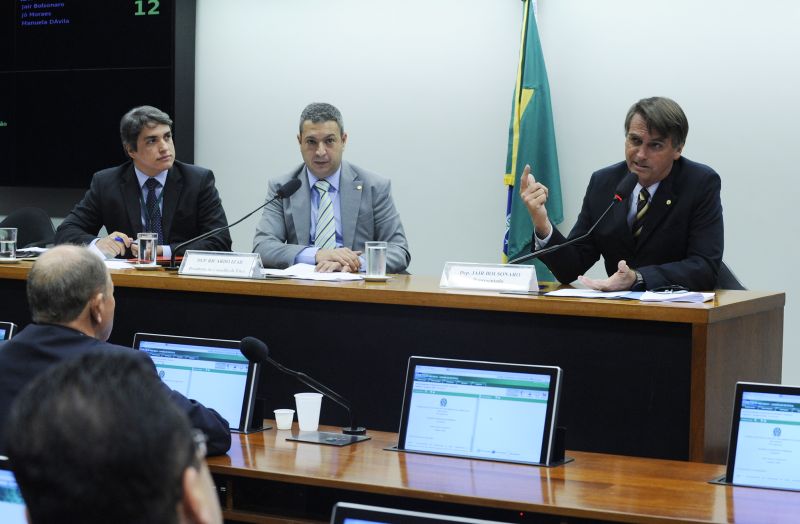 O Conselho de Ética da Câmara Federal instaurou processo contra Jair Bolsonaro (à direita) por quebra de decoro parlamentar | Gabriela Korossy / Câmara dos Deputados