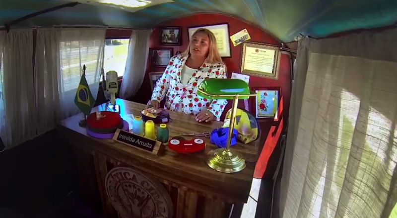 Irenilda Arruda mobilizou as mães da Vila Torres para juntas mudarem o ambiente em que vivem através de acesso à internet e um site de comunicação | Reprodução