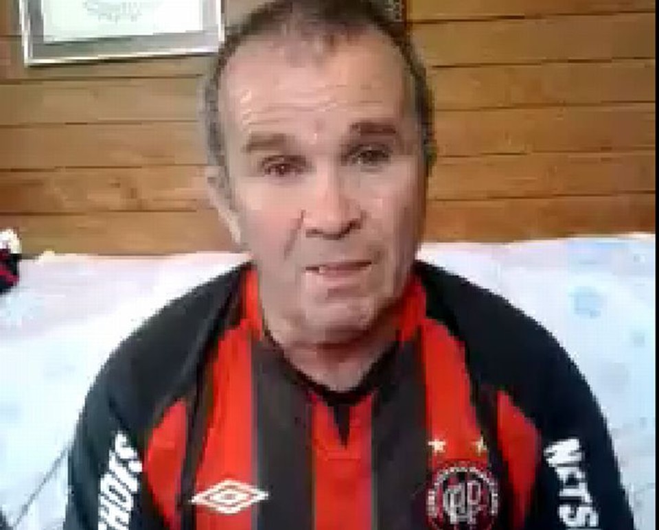 Ex-boxeador Macaris do Livramento faz um apelo ao time do Atlético, para que jogue com raça diante do Palmeiras | Reprodução Facebook