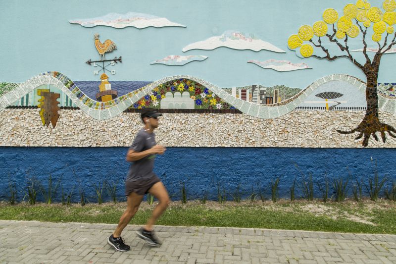 Mural foi inaugurado no sábado (29) | Marcelo Andrade/ Agência de Notícias Gazeta do Povo