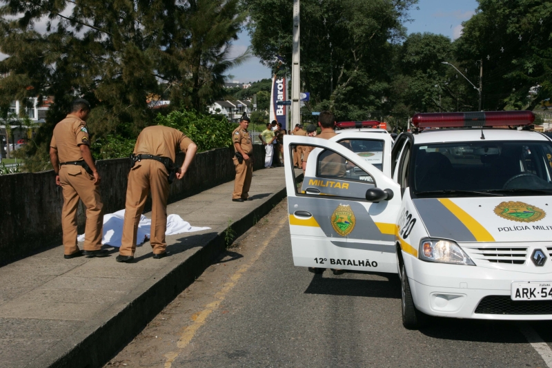 Índice brasileiro de 32 mortos para cada 100 mil habitantes é cinco vezes maior do que a média mundial | Ivonaldo Alexandre/ Gazeta do Povo