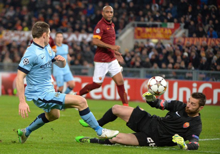 Vitória na capital italiana garantiu a classificação do Manchester City | EFE