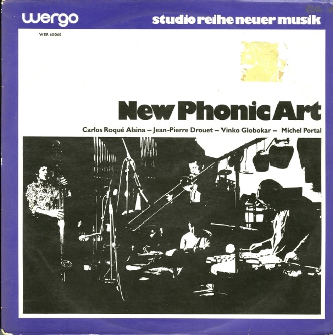 Begegnung In Baden-Baden (1971)  New Phonic Art: Comprei quando comecei a montar minha discoteca, há uns seis anos. É uma sessão de improvisação de um grupo de Darmstadt (Alemanha). Desse pessoal envolvido [Michel Portal, Jean-Pierre Drouet, Carlos Roqué Alsina e Vinko Globokar], só conhecia o Globokar como compositor, e não o ouvia muito. Mas, por ser uma gravação de uma sessão de improvisação na década de 1970  e estávamos falando da presença do som  a ideia de ter um registro de um momento histórico na minha sala fazia com que eu me relacionasse com ele. | 