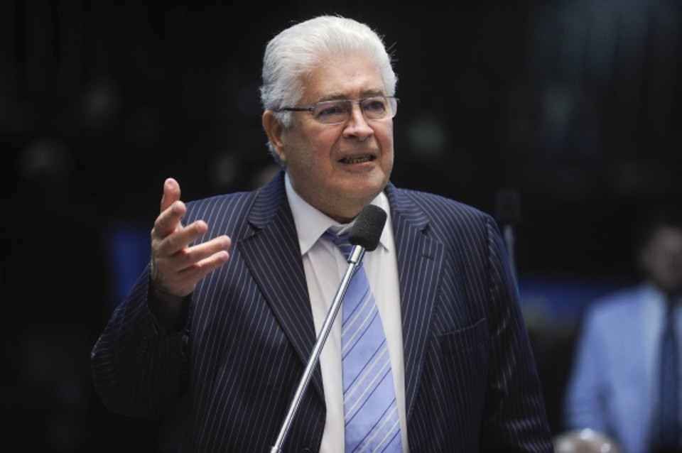 Roberto Requião: ex-governador do Paraná por três vezes, senador recebe R$ 26,5 mil mensais | Moreira Mariz/Agência Senado