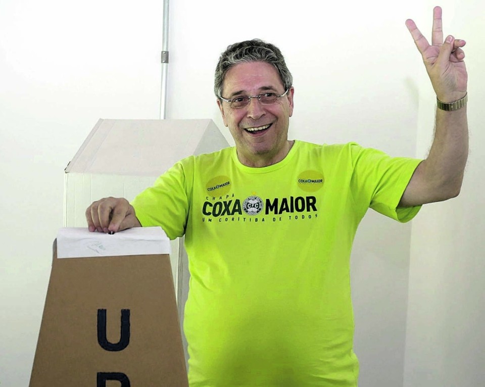 O novo presidente Rogério Bacellar teve 62% do votos na eleição de sábado, no Couto Pereira. Cerca de 3,6 mil sócios foram às urnas | Henry Milléo/Gazeta do Povo