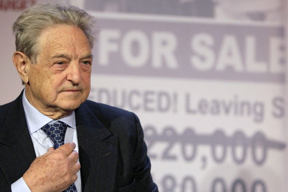 O megainvestidor George Soros está de olho nas ações da Petrobras. | EFE/Laurent Gillieron