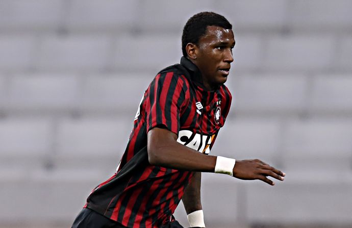 Negociação de Douglas Coutinho foi primeiro aporte no caixa do Atlético para 2015 | Albari Rosa / Gazeta do Povo