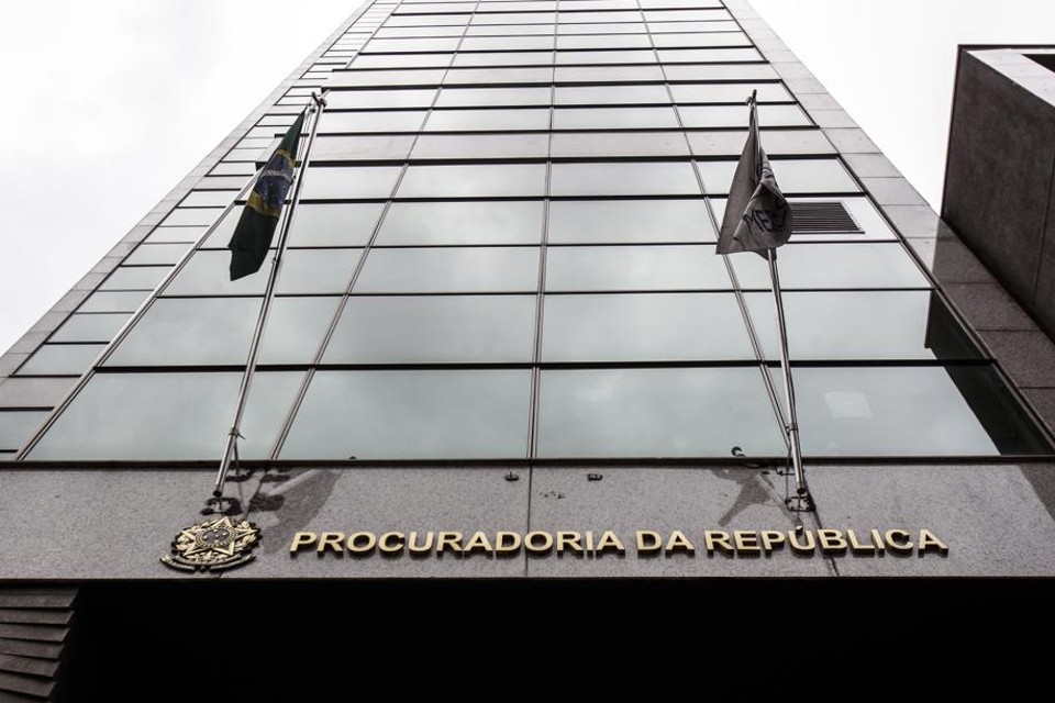 Prédio da Procuradoria da República em Curitiba, base dos procuradores do Ministério Público Federal que participam das investigações relacionadas a operação Lava Jato | Daniel Castellano / Gazeta do Povo