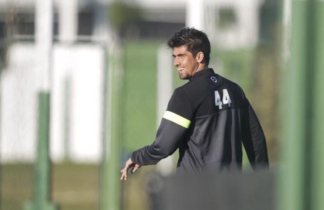 Com um salário considerado alto pela diretoria, Leandro Almeida pode deixar o Coritiba | Daniel Castellano / Gazeta do Povo