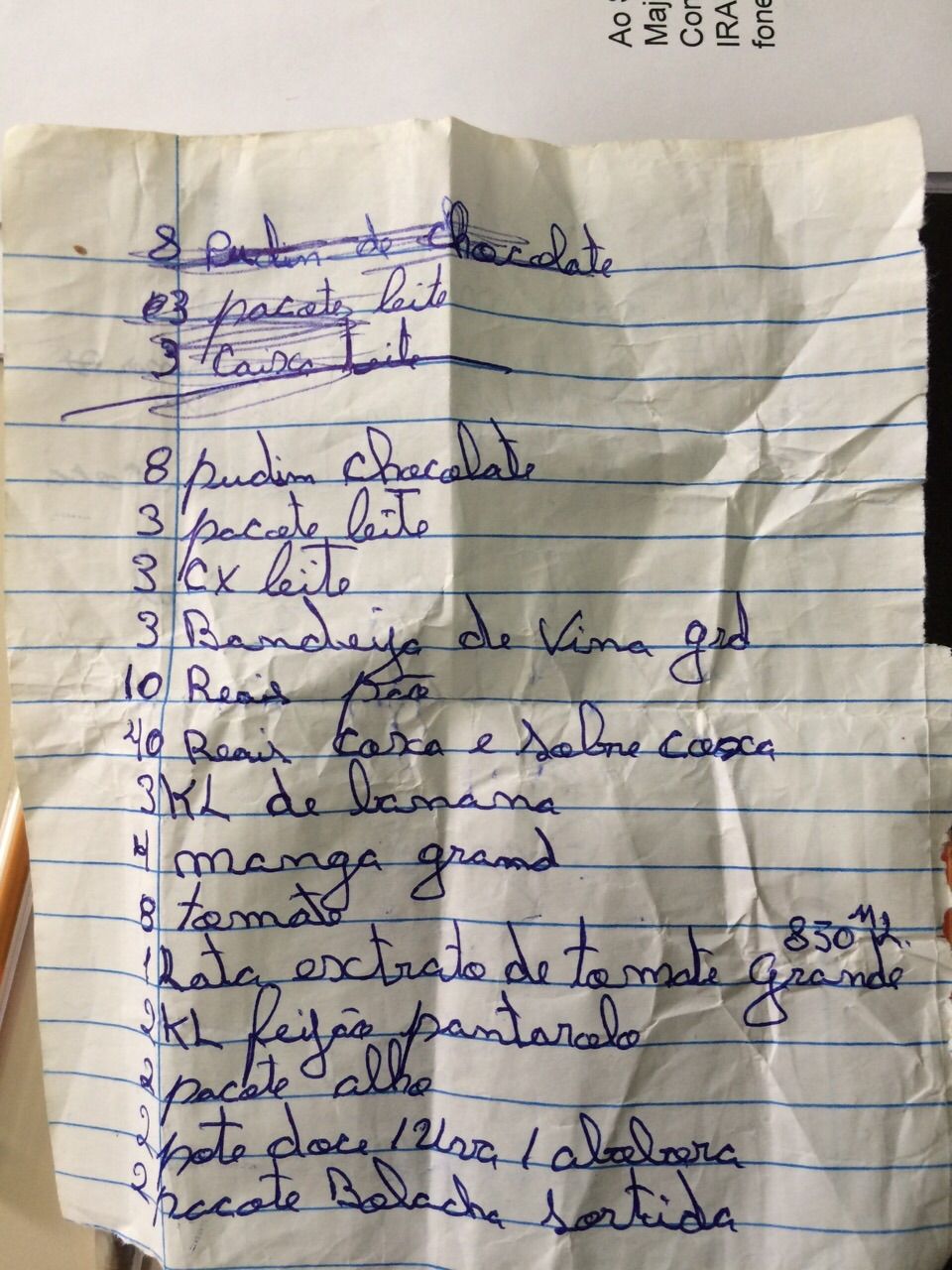 Entre as reivindicações dos presos: pudim de chocolate e três bandejas de salsicha |