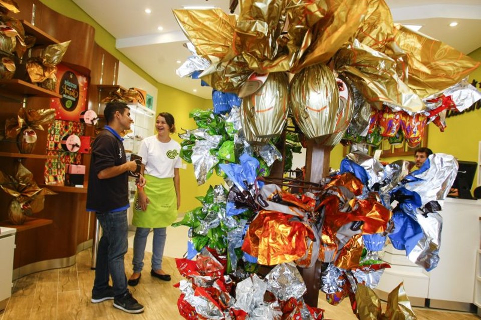 Empresas associadas da ABICAB devem lançar 150 novos produtos específicos para a Páscoa deste ano | André Rodrigues/Gazeta do Povo