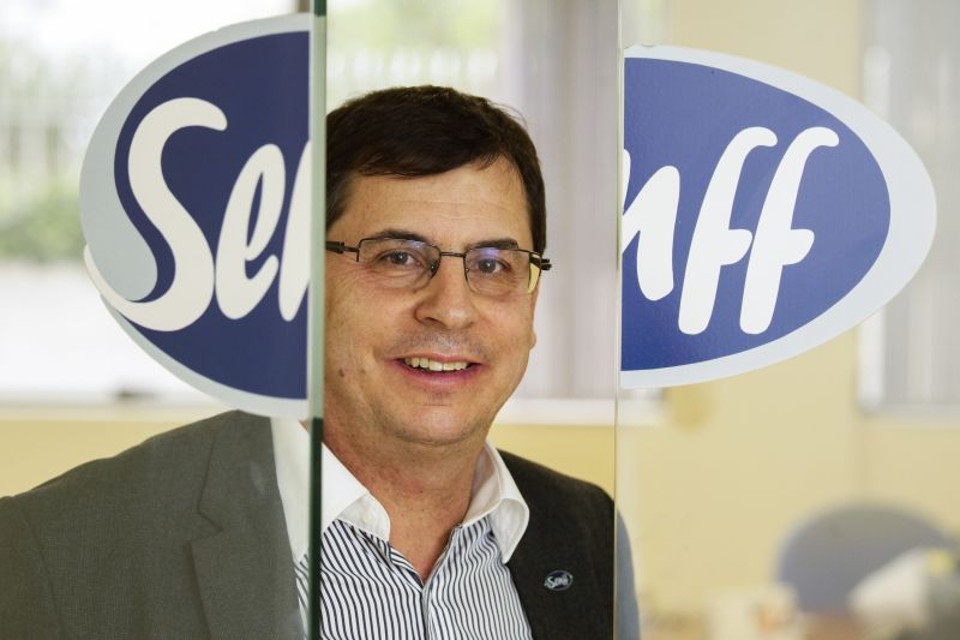Werther Liconti, diretor comercial: longa experiência da Senff no varejo foi decisiva para o sucesso na administração de cartões | Daniel Castellano/Gazeta do Povo