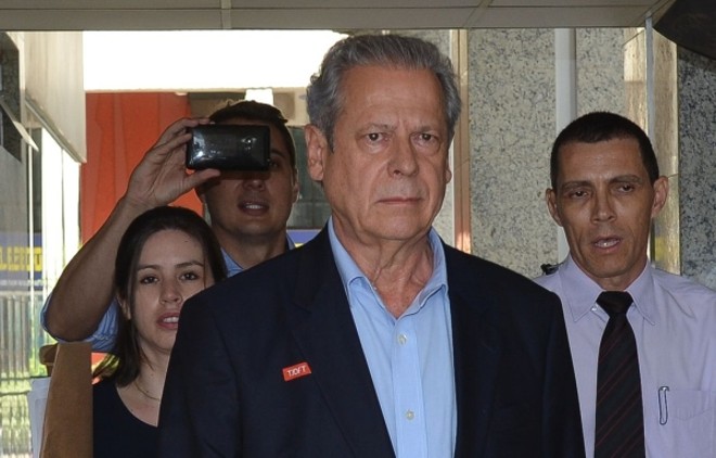 Dirceu: ressentido com Dilma |