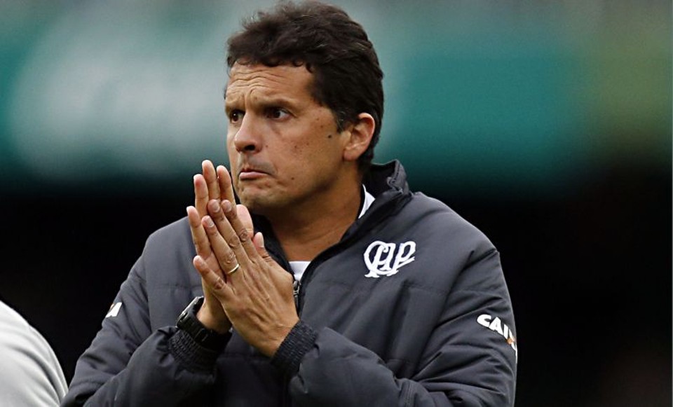 Para Claudinei Oliveira, Atlético tem de aproveitar a chance de enfrentar equipes de diferentes origens na Europa | Albari Rosa / Gazeta do Povo