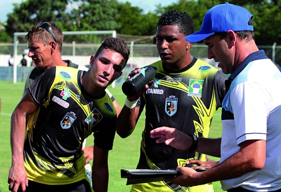 Édison Borges | Fotos: Christian Rizzi / Gazeta do Povo