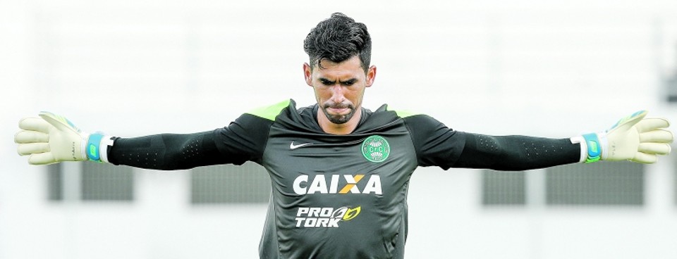 Vaná espera ganhar a confiança da torcida aos poucos, com muito trabalho e demonstrando personalidade nos jogos: "Com a sequência as coisas vêm" | Hugo Harada, enviado especial/Gazeta do Povo