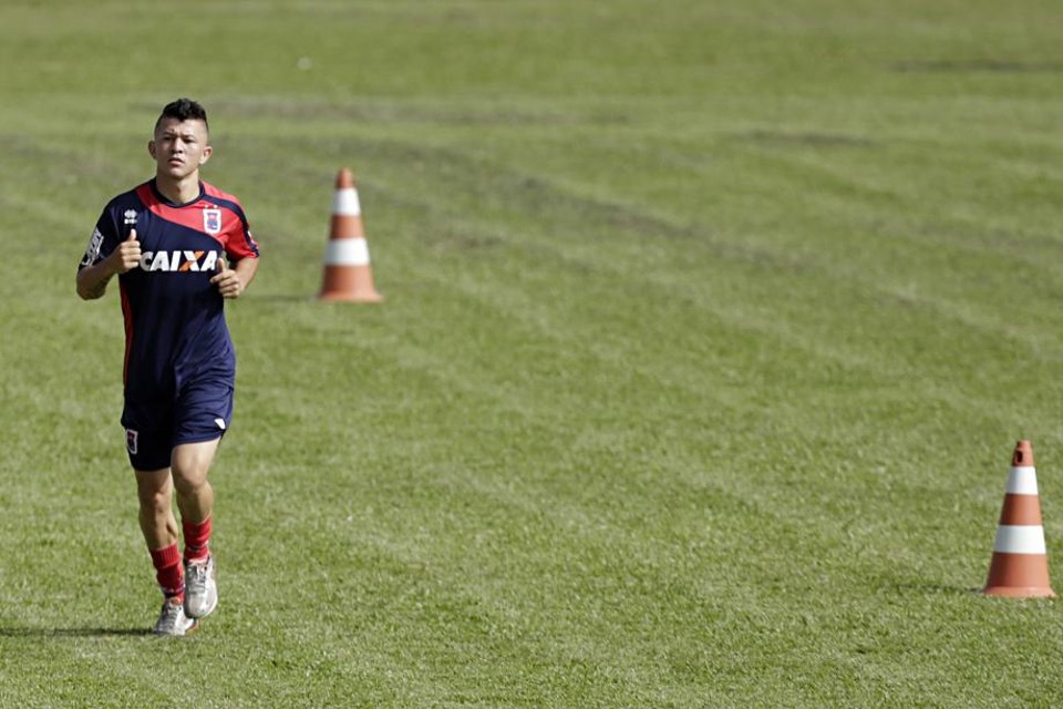 Rossi será titular em jogo-treino do Paraná | Felipe Rosa / Tribuna