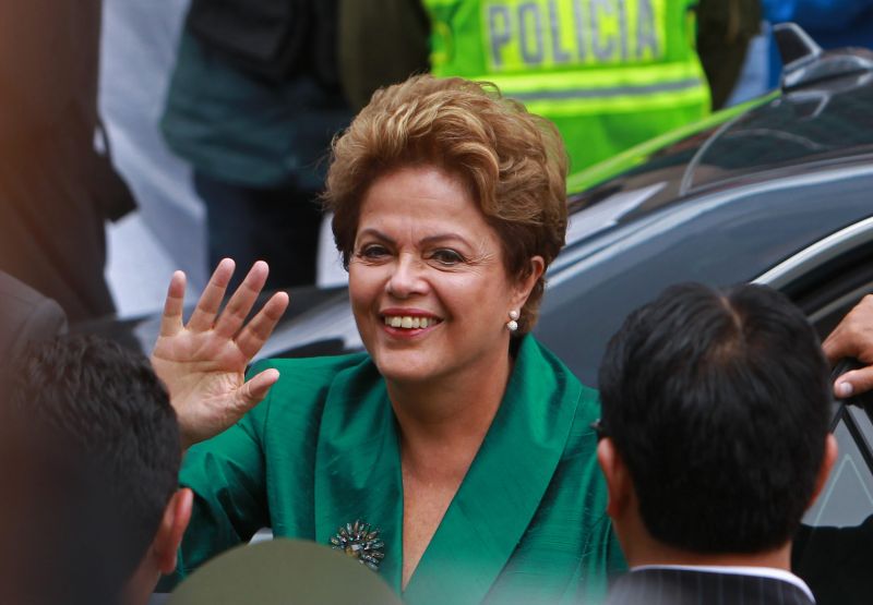 Grupo nomeado pelo governo federal vai discutir como será o refinanciamento da dívida dos clubes após a presidente Dilma Rousseff vetar MP | EFE