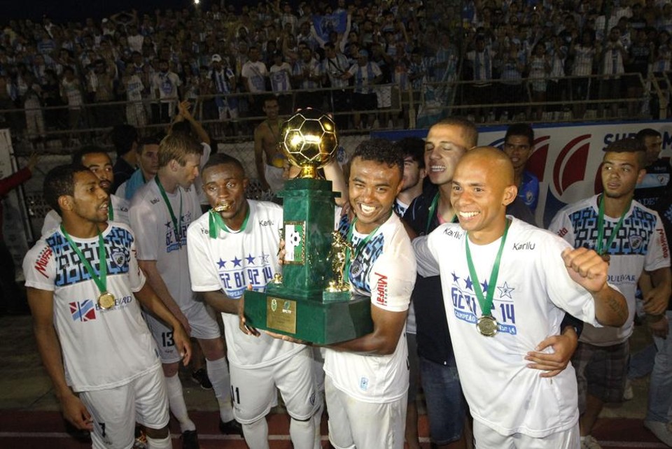 Paranaense, conquistado pelo Londrina em 2014, perdeu valor de mercado | Felipe Rosa / Tribuna