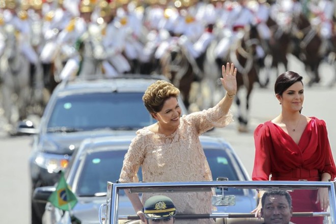 Dilma chega ao Congresso para tomar posse | 